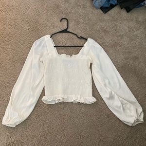 Ruffled Balloon Sleeve‎ Top